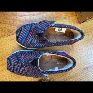 NIB Multi Herringbone/Shearling Classic Toms